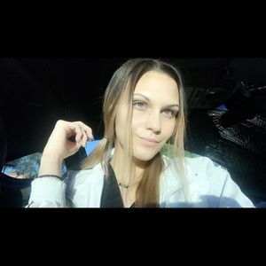 Meet your Posher, Ciara